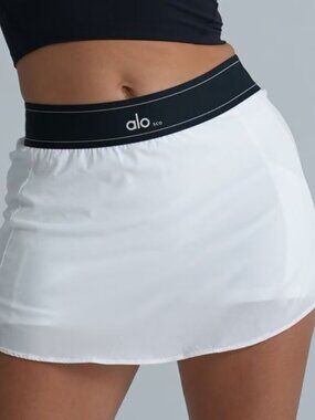 ALO High-Waisted Yoga Skirt — Anti-Exposure Tennis, Pilates, and Badminton Skort